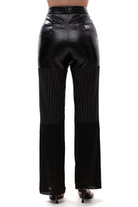 Structured Flow – trousers in leather, pinstripe and sheer knit
