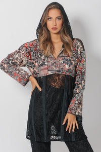 Hooded sweatshirt of lace and floral graphic print